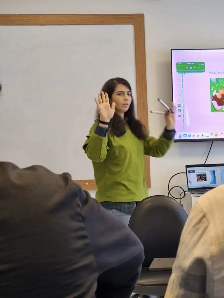 Teacher Bianka in the classroom