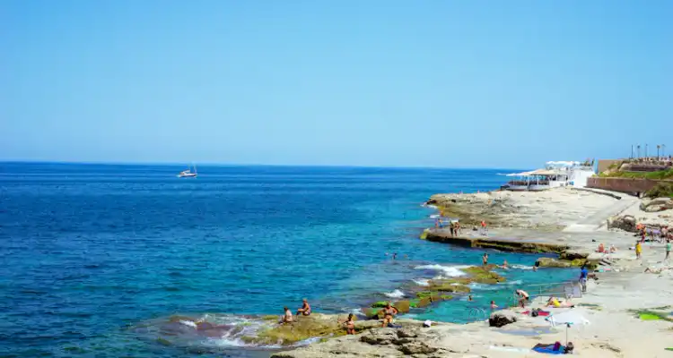 Jobs in Malta